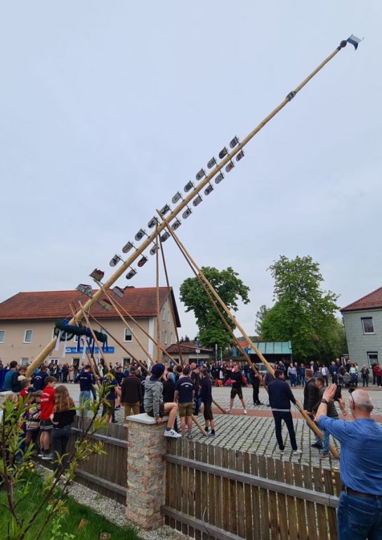 Maibaum Aufstellen 2023